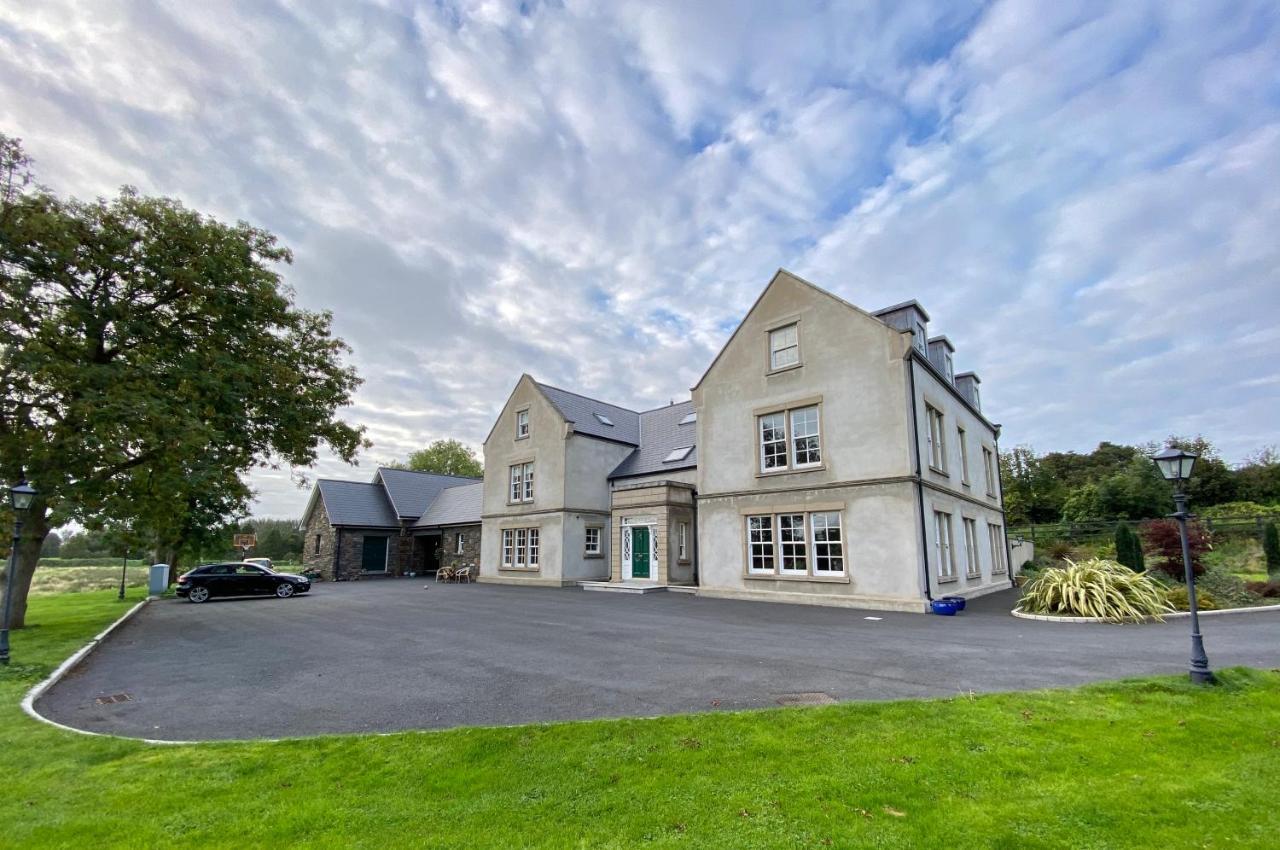 Bailey'S Court, Guest Accommodation Portadown Bagian luar foto